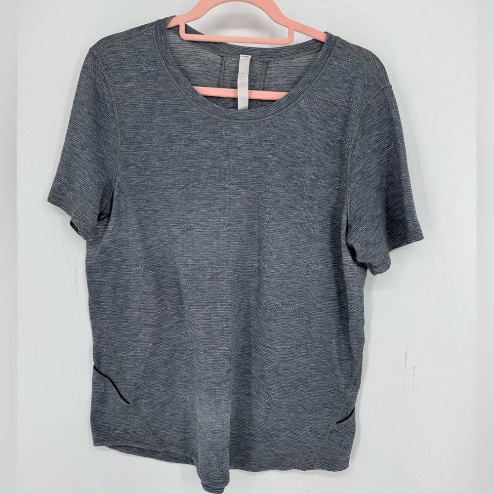 Lululemon Athletica Women's Long Distance Short Sleeve Athleisure Active Size 10
